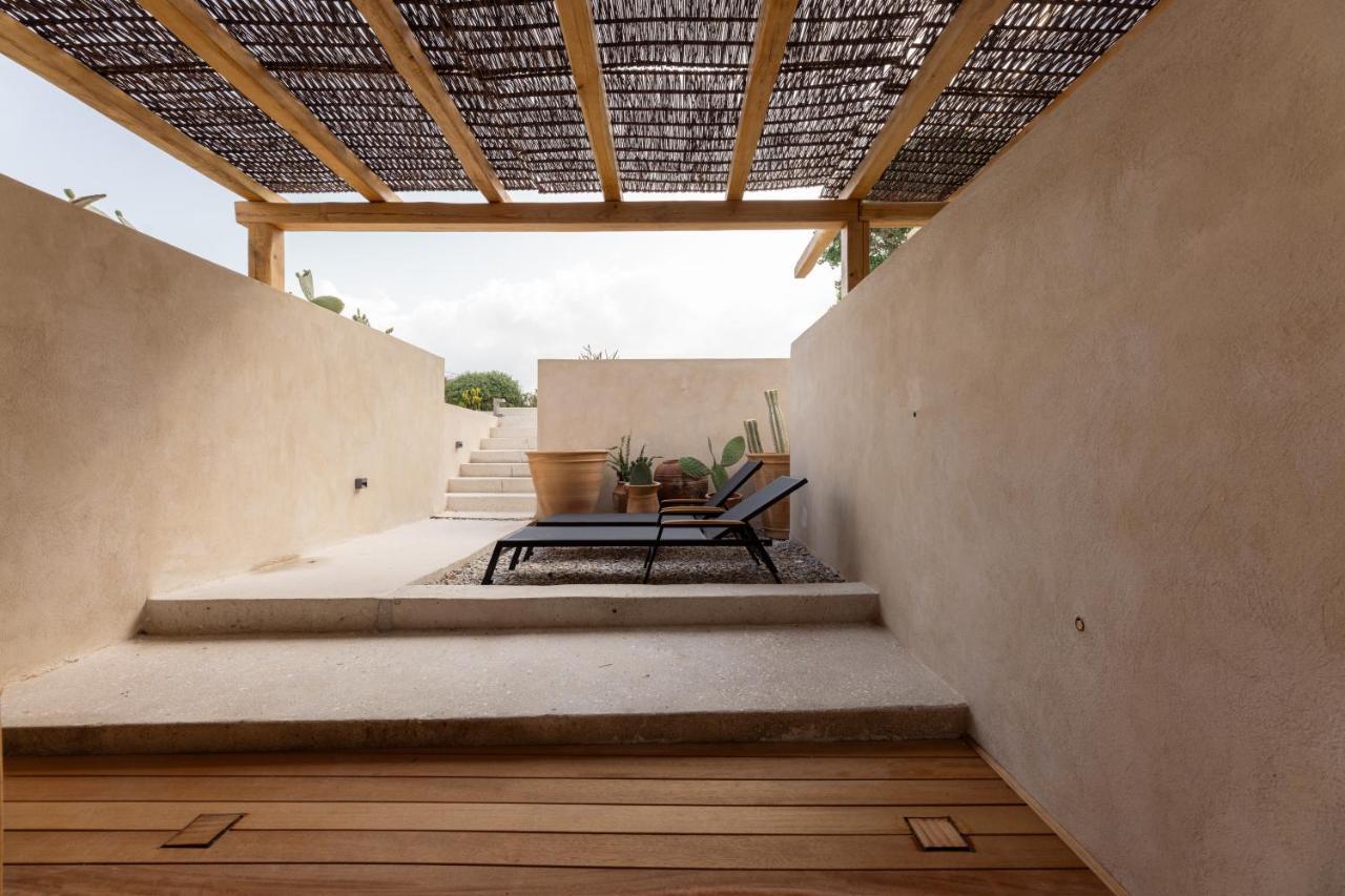 Athina Studios And Suites Plaka Exterior photo