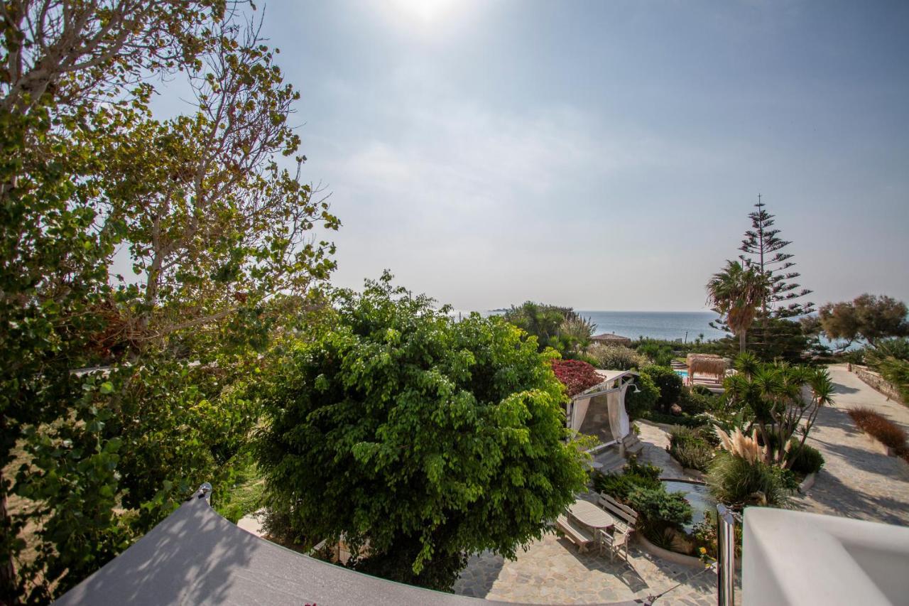 Athina Studios And Suites Plaka Exterior photo